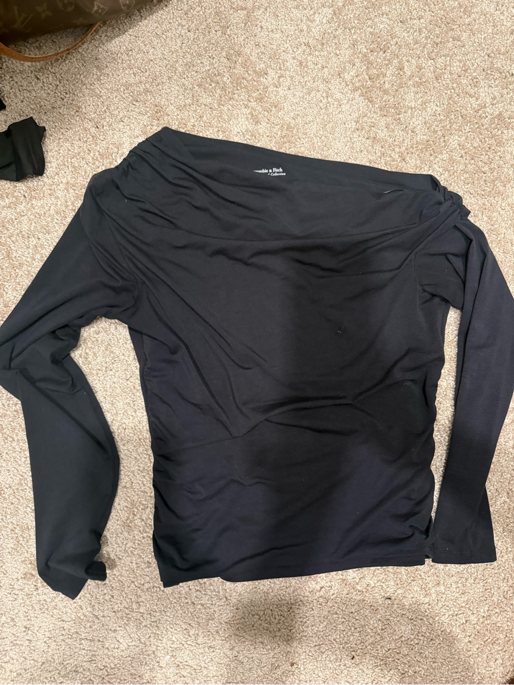 Abercrombie & Fitch Black Long-Sleeve Off The Shoulder